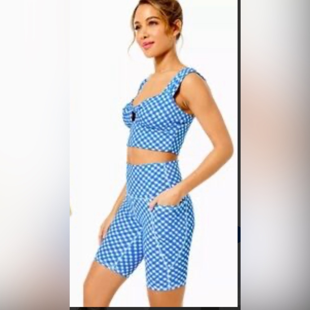 Lilly Pulitzer Luxletic Blue Double Check
Calusa Sports Bra & Reid Shorts SET.